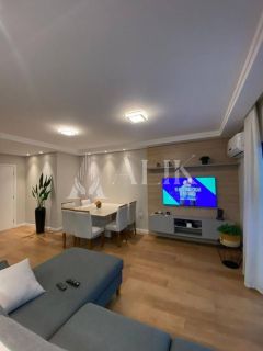 Excelente apartamento mobiliado a 250 m do mar Meia Praia