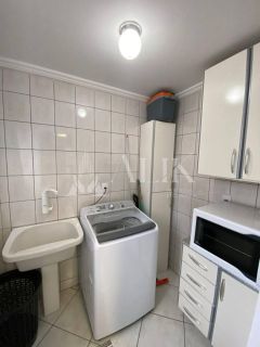 Excelente apartamento mobiliado a 250 m do mar Meia Praia
