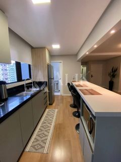 Excelente apartamento mobiliado a 250 m do mar Meia Praia