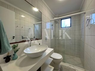 Excelente apartamento mobiliado a 250 m do mar Meia Praia
