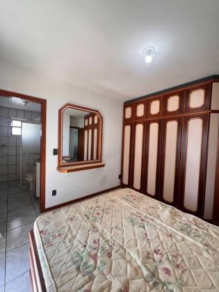 Apartamento FRENTE MAR com 3 quartos 1 suítes no bairro MEIA PRAIA em Itapema