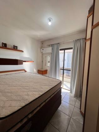 Apartamento FRENTE MAR com 3 quartos 1 suítes no bairro MEIA PRAIA em Itapema