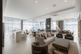Apartamento Frente 2º Avenida - 3 suítes finamente mobiliado com 2 vagas ampla área de Lazer completa com piscina aquecida( DE R$ 2.200.000,00  POR R$ 1.985.000,00