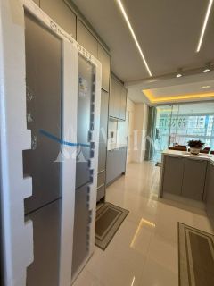 Apartamento Frente 2º Avenida - 3 suítes finamente mobiliado com 2 vagas ampla área de Lazer completa com piscina aquecida( DE R$ 2.200.000,00  POR R$ 1.985.000,00