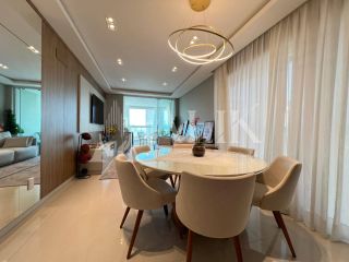 Excelente Apartamento 4 quartos ( sendo 2 suítes e 2 demi) com 2 vagas de garagem Vista Mar lazer completo finamente mobiliado de R$ 2.950.000,00 por R$ 2.490.000,00 á vista