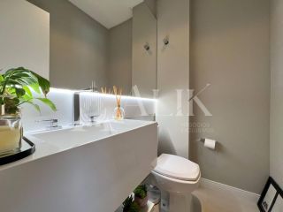 Excelente Apartamento 4 quartos ( sendo 2 suítes e 2 demi) com 2 vagas de garagem Vista Mar lazer completo finamente mobiliado de R$ 2.950.000,00 por R$ 2.490.000,00 á vista