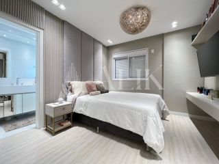 Excelente Apartamento 4 quartos ( sendo 2 suítes e 2 demi) com 2 vagas de garagem Vista Mar lazer completo finamente mobiliado de R$ 2.950.000,00 por R$ 2.490.000,00 á vista