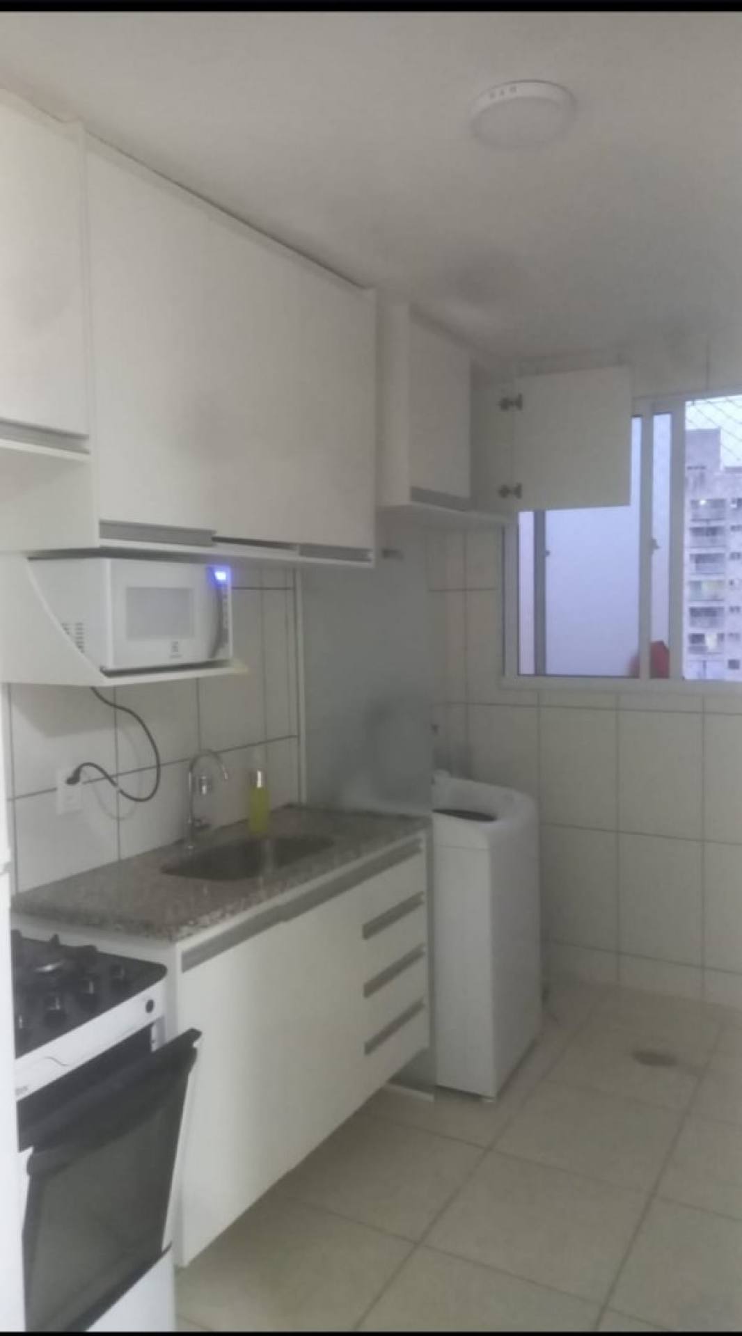 Alugo apartamento dois dormitorios semi-mobilia em Buraquinho