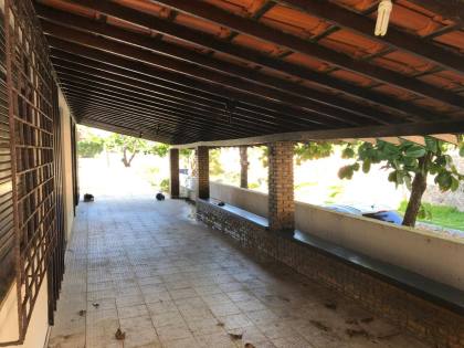 Casa em alameda em Vilas