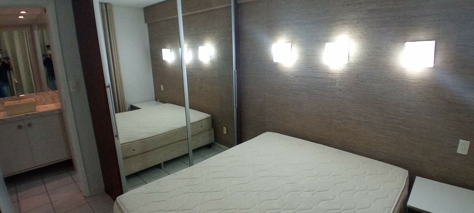 Apartamento Padrão no bairro Ondina em Salvador