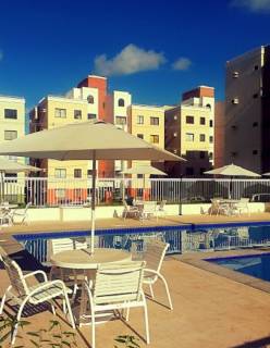 Cobertura 2/4 Com Suíte - Sussuarana - Piscina - Próx. Ao CAB - Cond. Fechado
