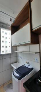 Apartamento Padrão no bairro BURAQUINHO em Lauro de Freitas