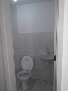 Apartamento Padrão no bairro Estrada Do Coco em Camaçari