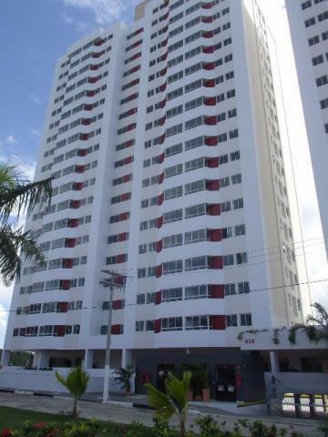 Apartamento Padrão no bairro Imbuí em Salvador