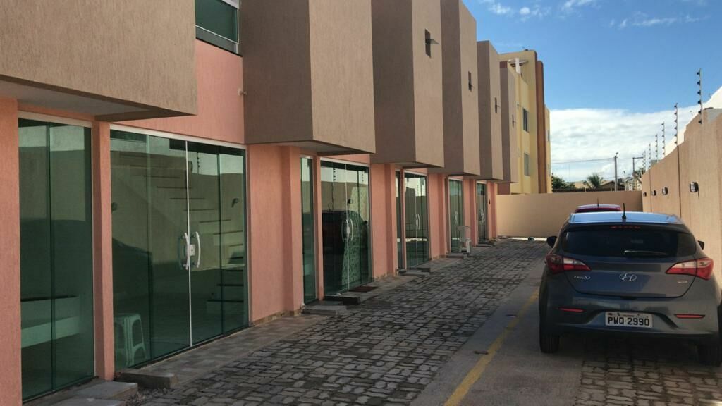 Vilage 3/4 duas suites em lauro de freitas