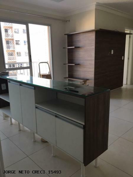 Apartamento Padrão no bairro Jardim das Margaridas em Salvador