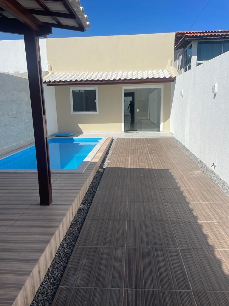 Casa Padrão no bairro Abrantes (Camaçari) em Camaçari