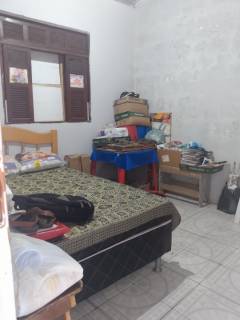 Casa Padrão no bairro Vida Nova em Lauro de Freitas