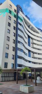 Apartamento Padrão no bairro Pitangueiras em Lauro de Freitas