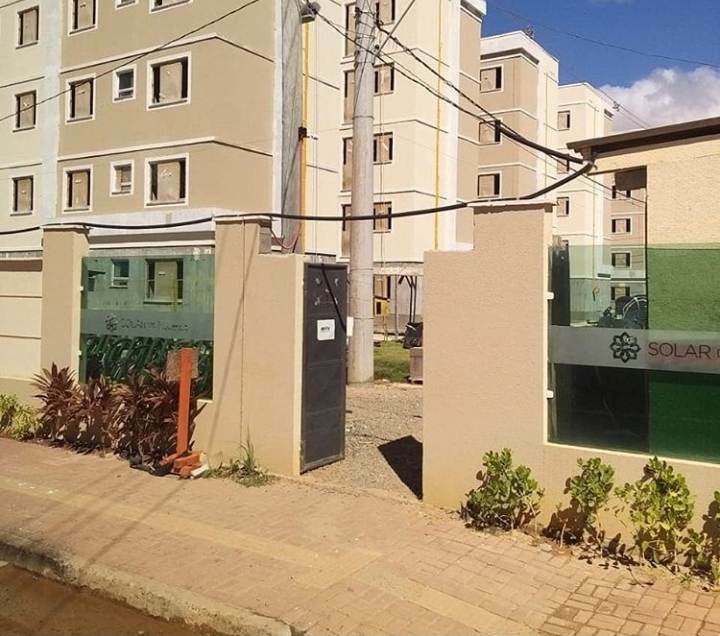 Apartamento Padrão no bairro Parque Jockey Clube em Lauro de Freitas