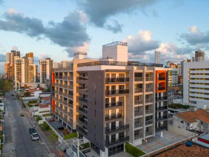 Flat Exclusivo a 200m do Mar – Conforto e Praticidade em Localização Privilegiada!