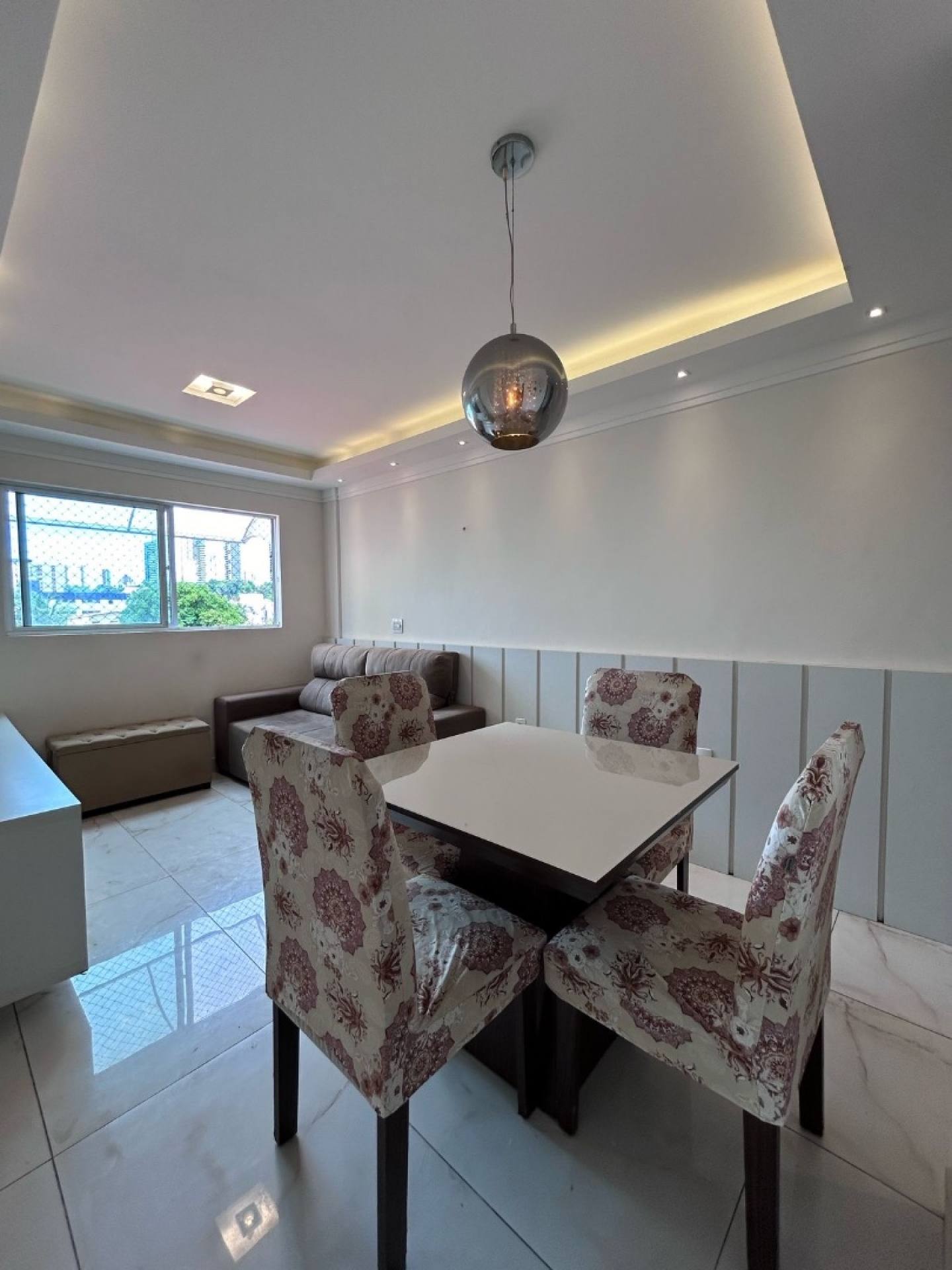 Apartamento com 2 quartos em Manaira