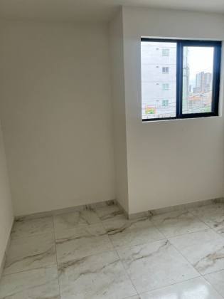 Apartamento à Vender com 2 quartos 1 suítes no bairro Jardim Oceania em João Pessoa