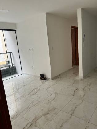 Apartamento à Vender com 2 quartos 1 suítes no bairro Jardim Oceania em João Pessoa