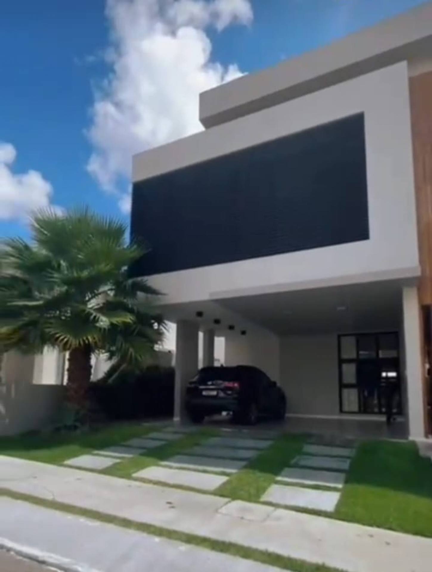 Casa Luxuosa no Condomínio Chiara Lubich com 4 quartos 3 suítes em Itabaiana