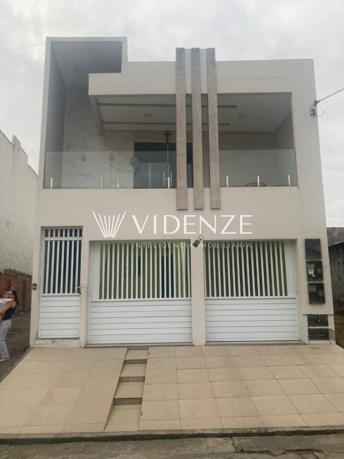 Imóvel á Venda com 5 Quartos e 3 Suítes no bairro Serrano - Itabaiana/SE