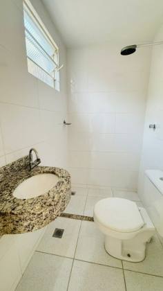 Casa Para Vender com 04 quartos no bairro Centro em Itabaiana