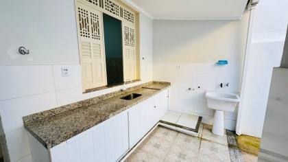 Casa Para Vender com 04 quartos no bairro Centro em Itabaiana