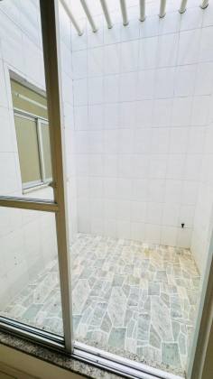 Casa Para Vender com 04 quartos no bairro Centro em Itabaiana