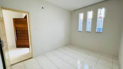 Casa Para Vender com 04 quartos no bairro Centro em Itabaiana