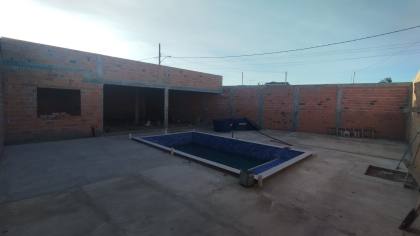 Espaço de Festas com Piscina no Lot. Luiz Gonzaga