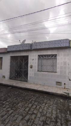 Casa à Venda no Centro em Itabaiana-SE