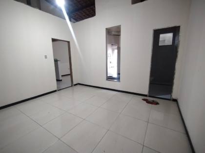 Casa á Venda no Bairro do Shopping Peixoto - Itabaiana/SE