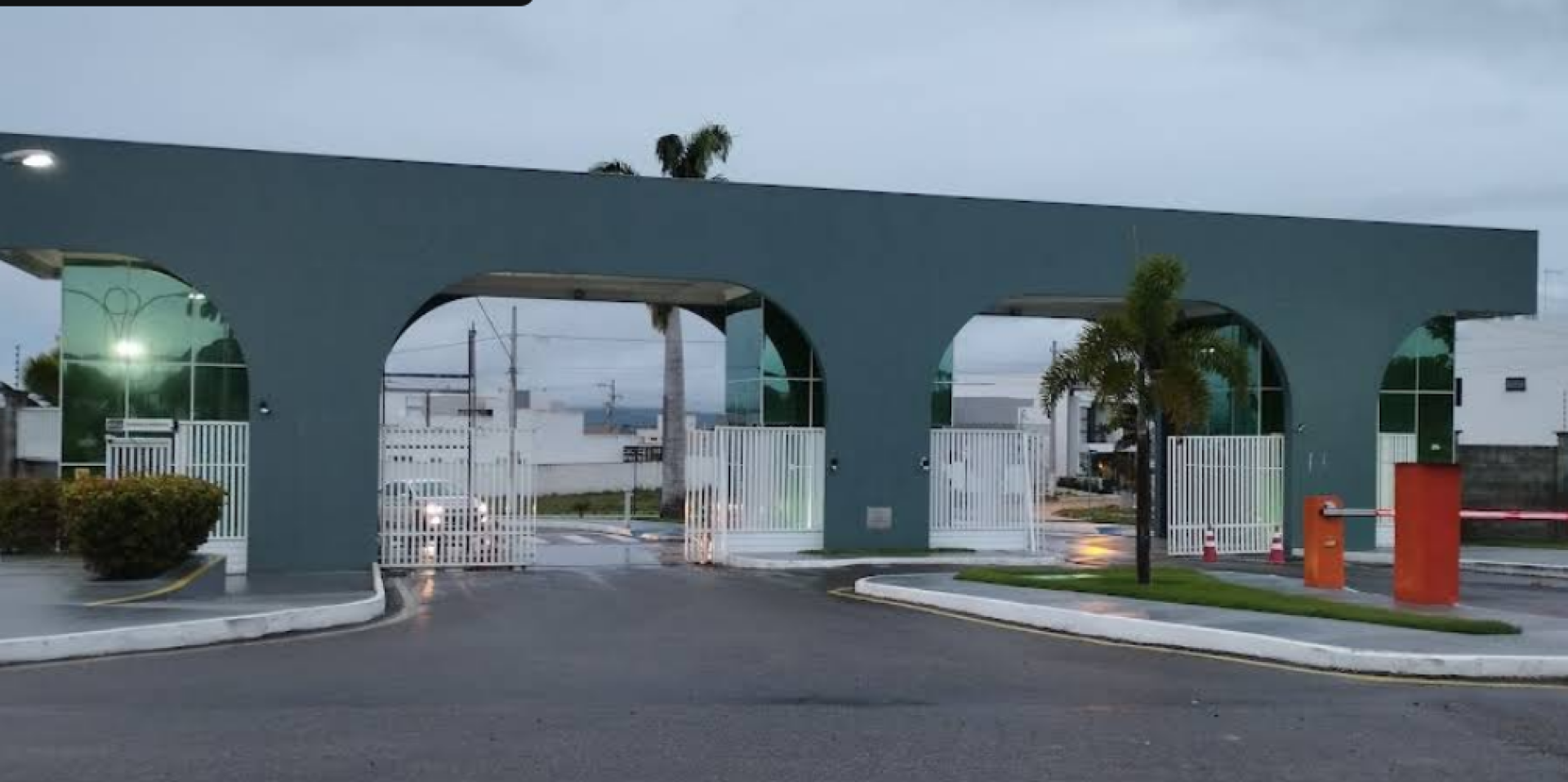 Imóvel de Luxo em Construção no Cond. Heitor Villa Lobos - Itabaiana/SE