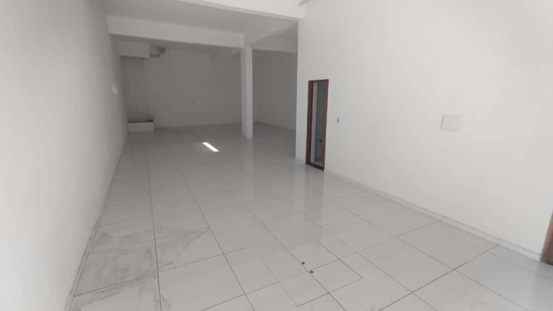 Garagem Comercial para Alugar no bairro Rotary Club - Itabaiana/SE