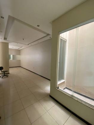 Prédio Comercial à Venda – Versatilidade, Espaço e Localização Estratégica - Itabaiana/SE