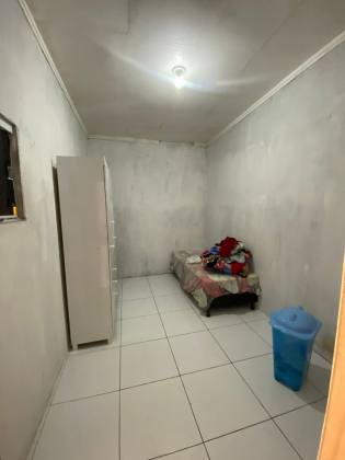 Prédio com Galpão Comercial e 2 Apartamentos Residenciais á Venda - Itabaiana/SE