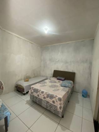 Prédio com Galpão Comercial e 2 Apartamentos Residenciais á Venda - Itabaiana/SE