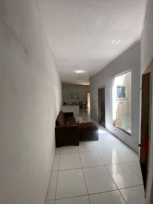 Prédio com Galpão Comercial e 2 Apartamentos Residenciais á Venda - Itabaiana/SE