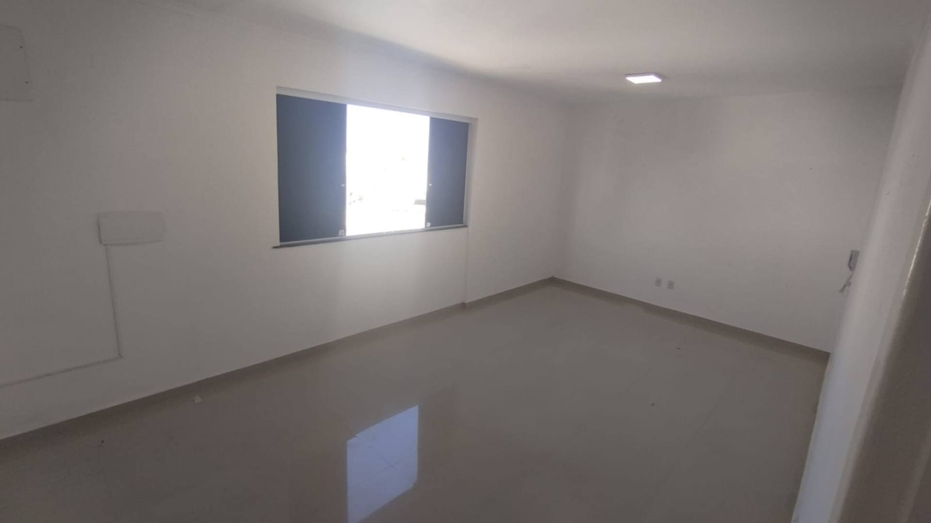Sala Comercial pra Alugar no Bairro Serrano - Itabaiana/SE