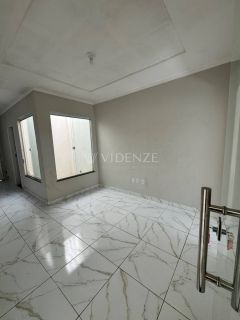 Casa à Venda no Loteamento Santo Antônio, no fundo do Shopping Peixoto em Itabaiana/SE