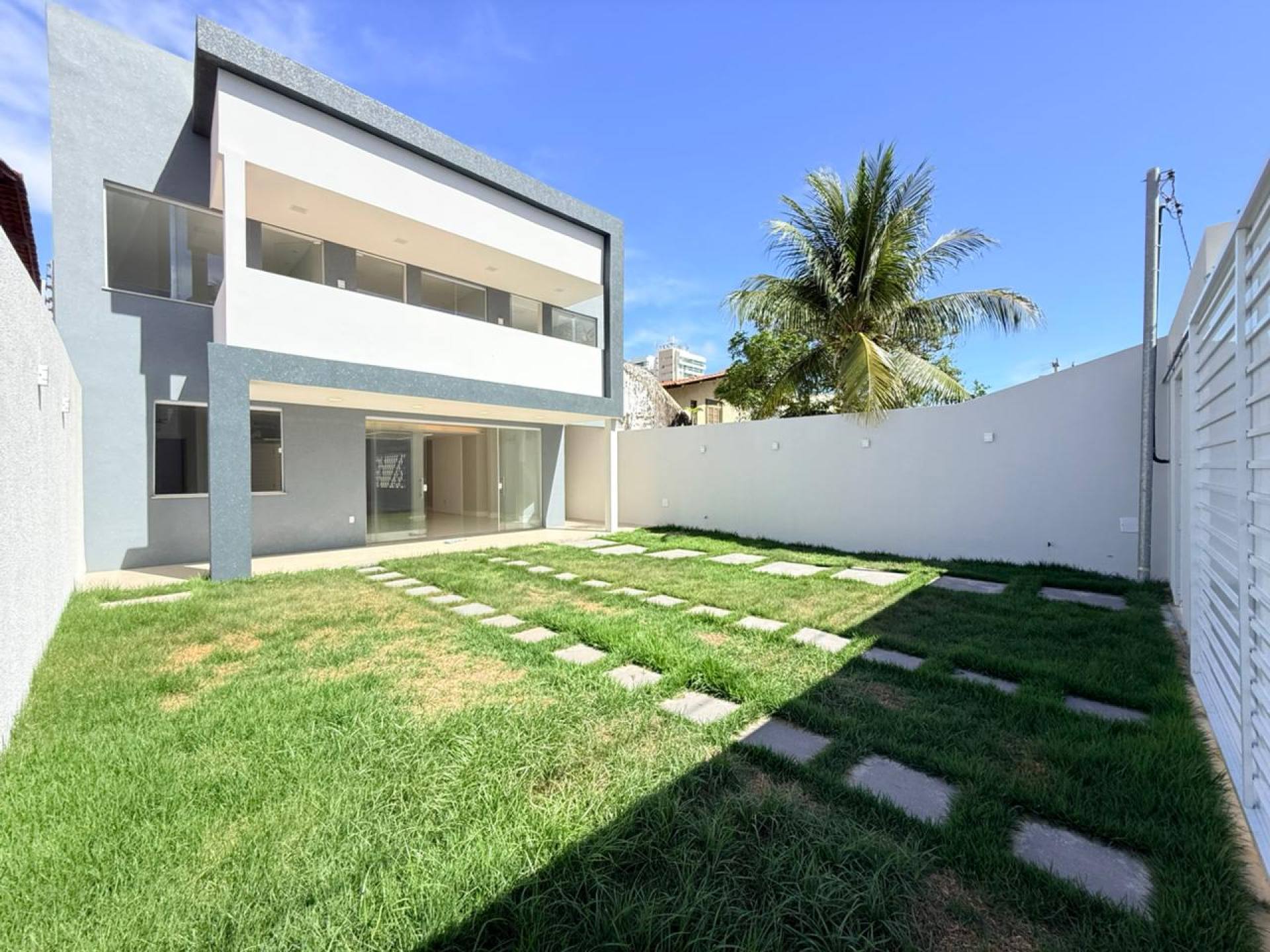 Casa Alto Padrão à Venda | Atalaia – Aracaju/SE