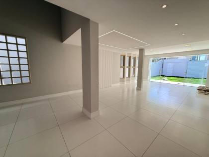 Casa Alto Padrão à Venda | Atalaia – Aracaju/SE