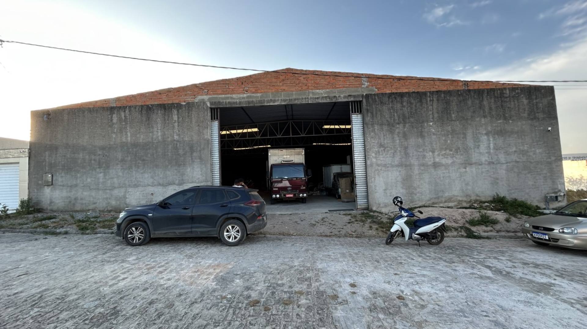 Galpão Comercial à Venda no Loteamento Luiz Gonzaga - Itabaiana/SE