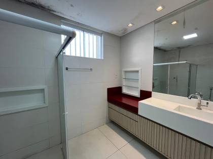 Casa de Alto Padrão á venda - Bairro Marianga