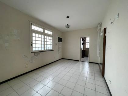 Casa á Venda na Avenida Nova